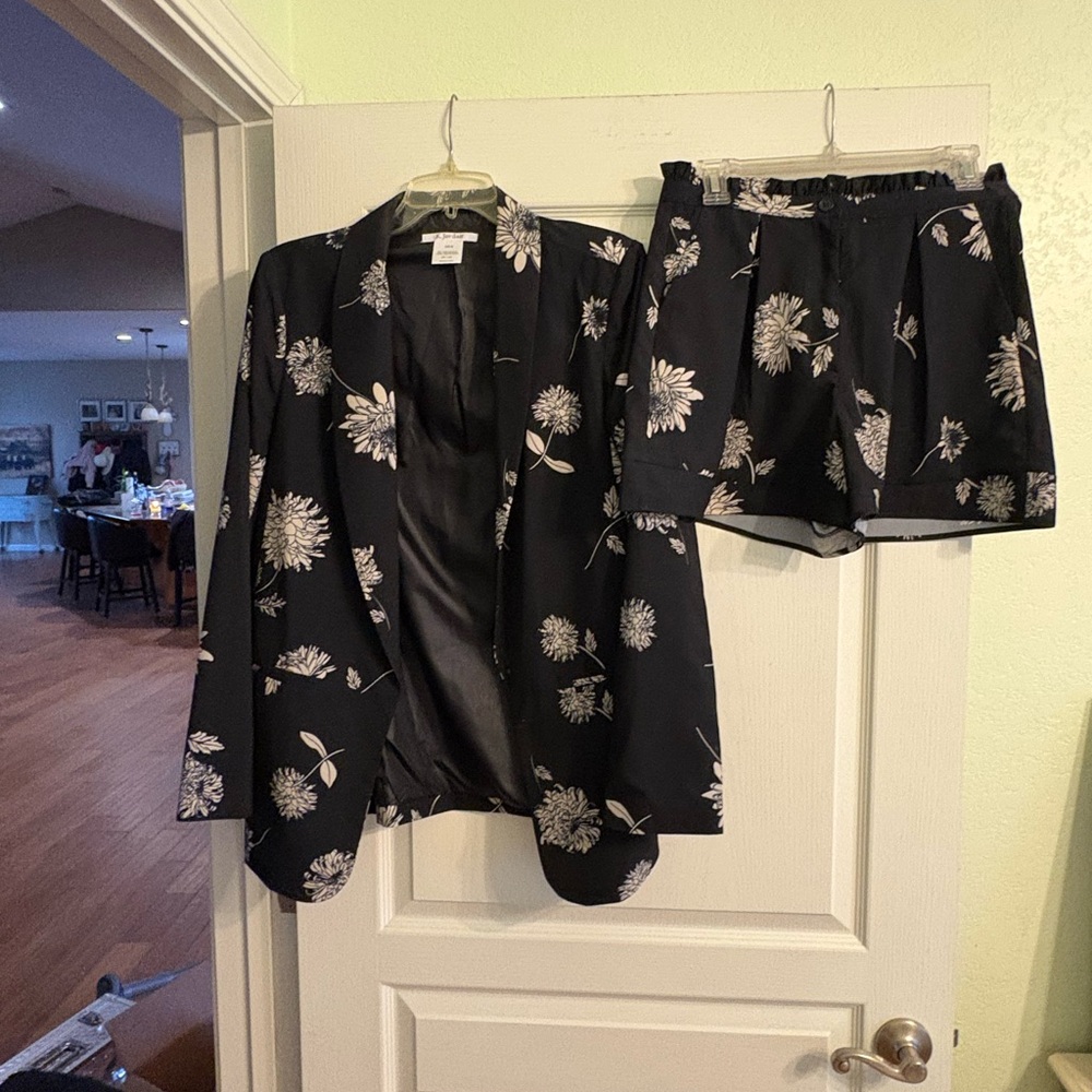 Floral Blazer and Shorts Set